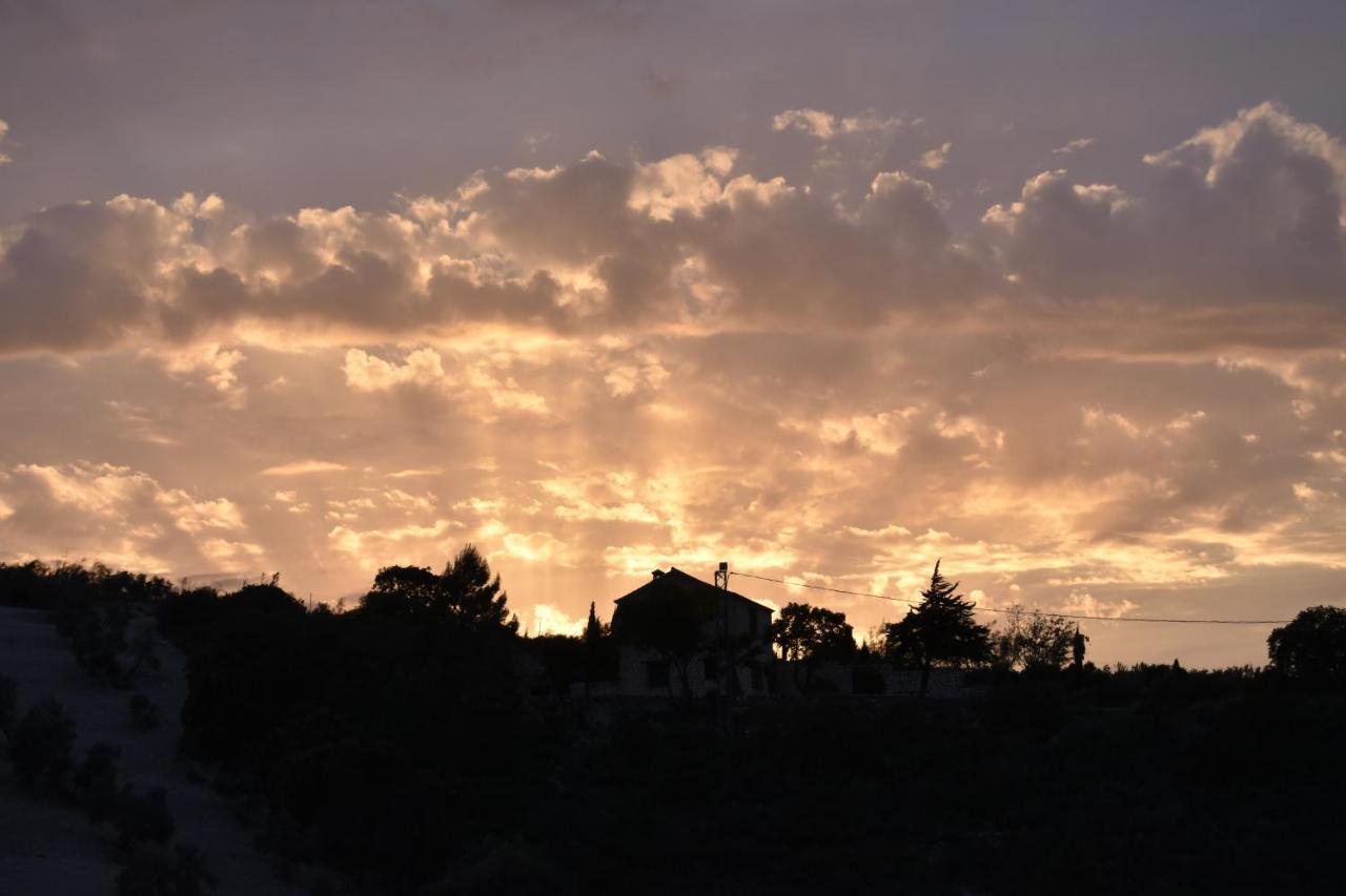 Casas Rurales Las Vinas オスナ エクステリア 写真